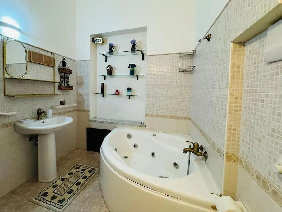 פלרמו Centralissimo Appartamento Vucci Home 0*,